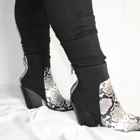 WOMENS STRETCH ANKLE BOOTIES - Picture 5 of 7